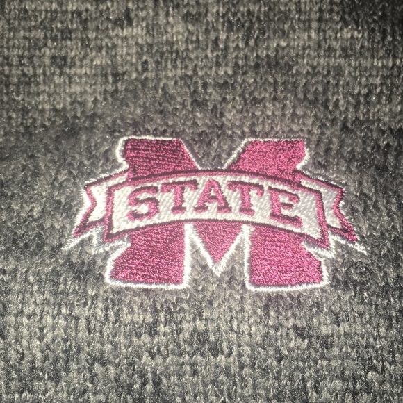 MIssissippi State University V Neck sweater - Picture 3 of 4